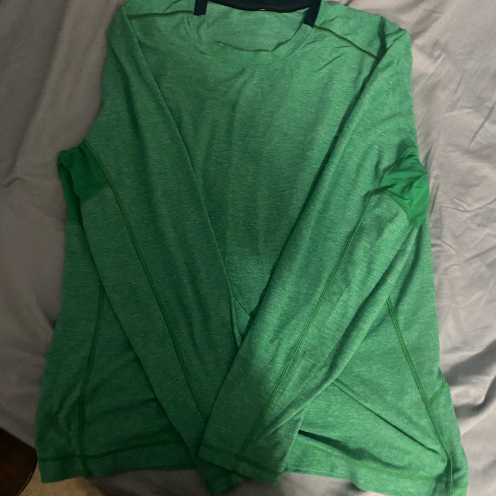 Lululemon green Thermal stretch long sleeve shirt